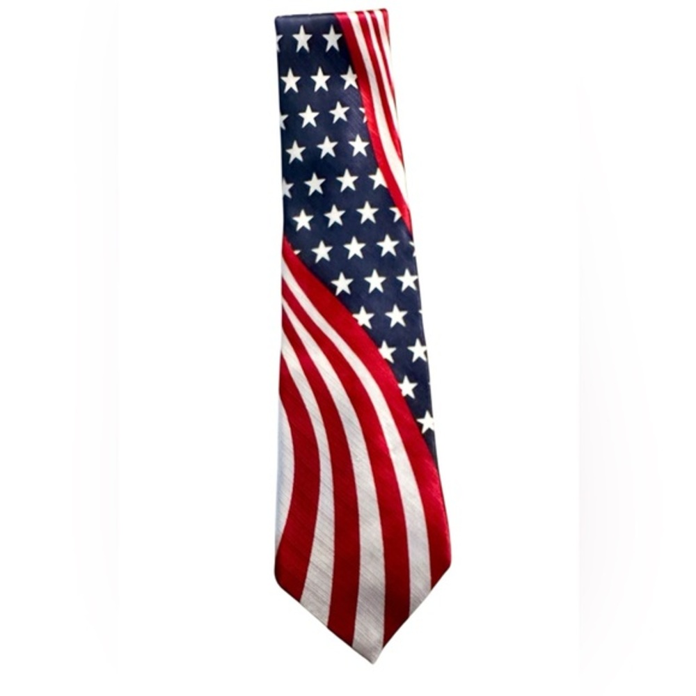 American Traditions 100% Silk Mens Neck Tie Patriotic Red White and Blue